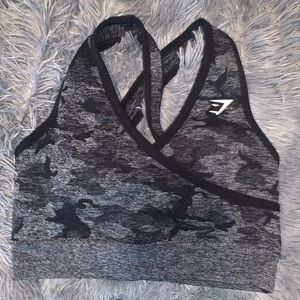 Gymshark Camo bra
